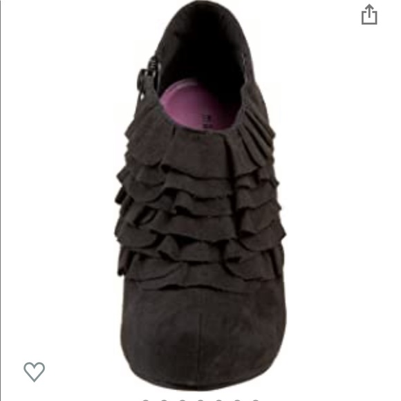 Madden Girl Stilettos - Picture 3 of 6